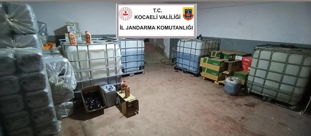 Kocaeli’de 11 milyon TL’lik sahte madeni yağ operasyonu
