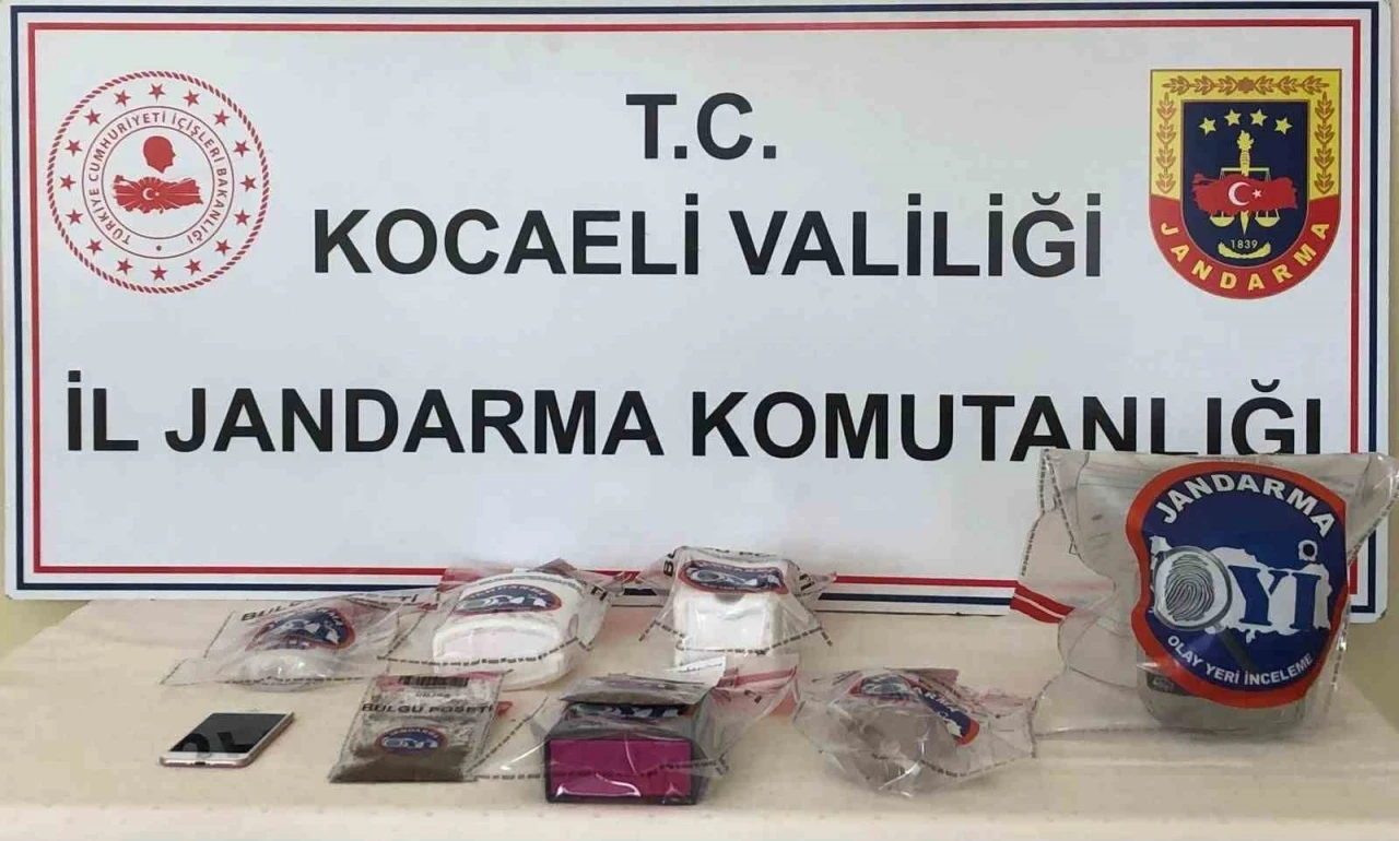 Kocaeli’de 5 adrese eş zamanlı uyuşturucu operasyonu: 2 tutuklama
