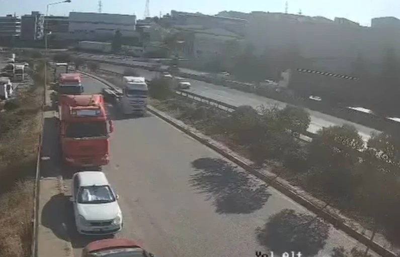 Kocaeli’de feci kaza: Ölü ve yaralılar var