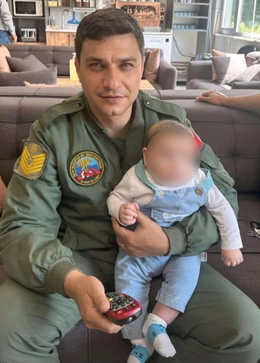 Kocaeli&rsquo;de g&ouml;rev yapan astsubay trafik kazasında hayatını kaybetti
