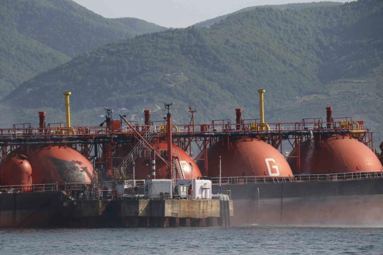 Kocaeli&rsquo;de LPG tankerindeki yangın davasında 8 sanık i&ccedil;in 15 yıla kadar hapis talebi
