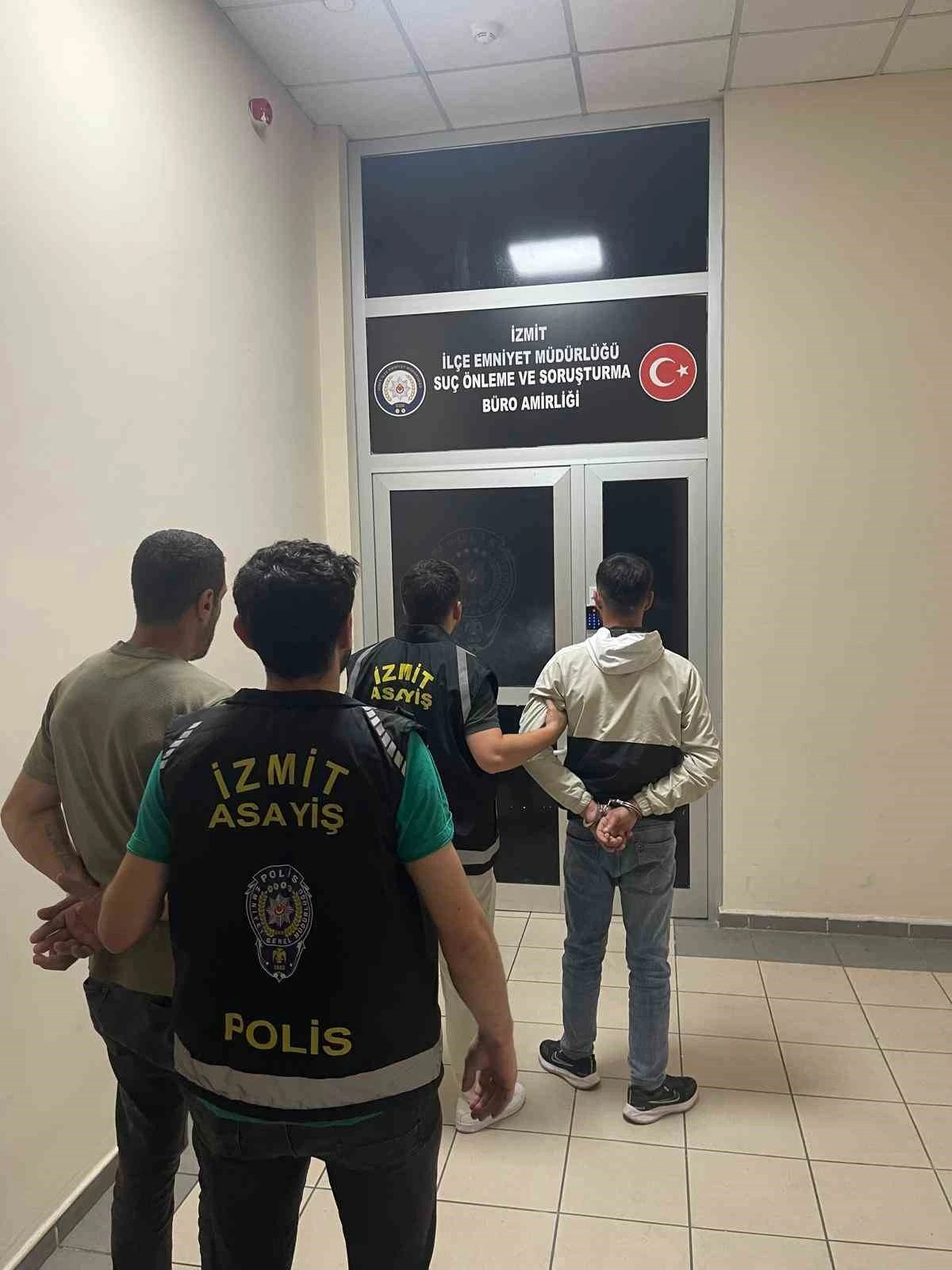 Kocaeli’nde 6 milyon 850 bin TL’lik hırsızlık: 3 şüpheli yakalandı
