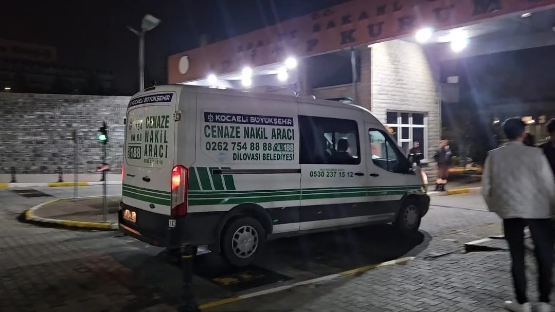 Kocaeli’ndeki yangında hayatını kaybedenlerin cenazeleri teslim alındı
