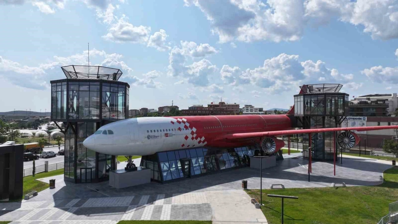 Kocaeli’nin UçakPark Bilim Merkezi’ne yoğun ilgi