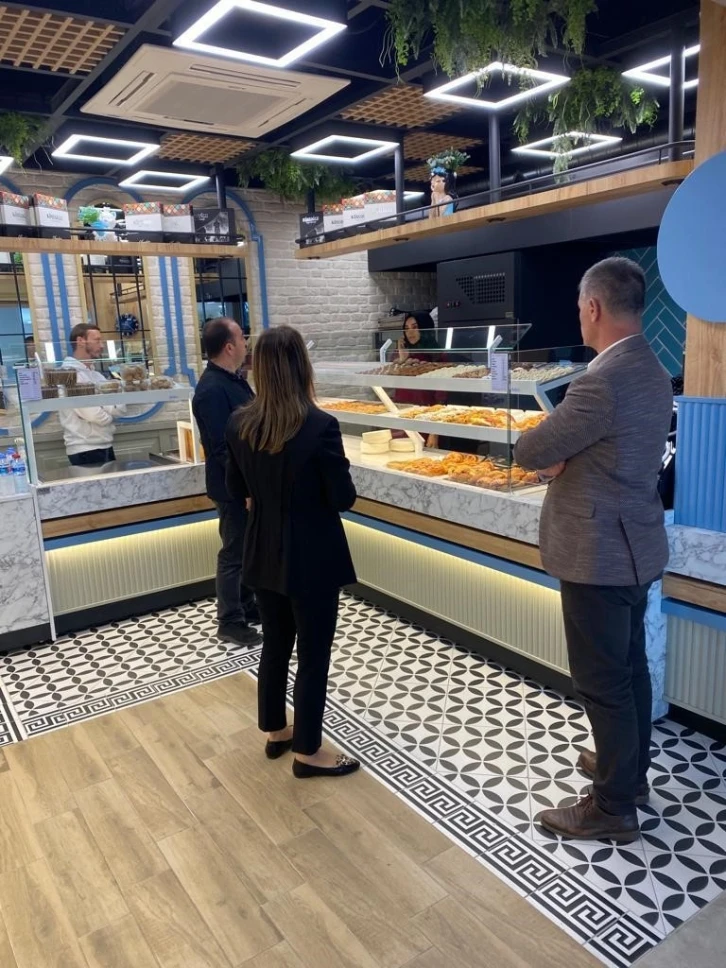 Kocaeli Şehir Hastanesi&rsquo;nde 15 işletmenin ruhsatsız olduğu tespit edildi
