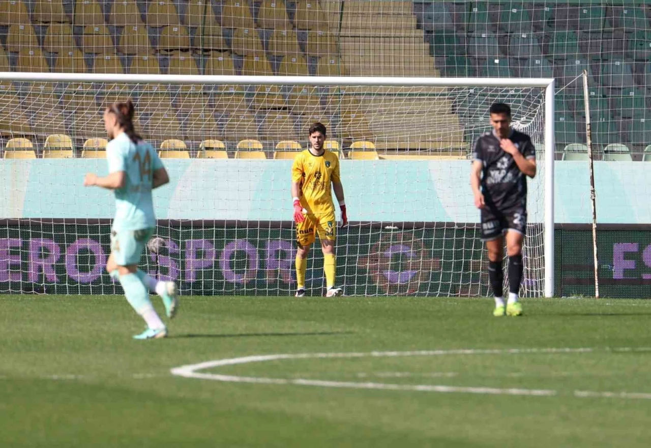 Kocaelispor, kaleci Batuhan Şen’in opsiyonunu kullanmadı
