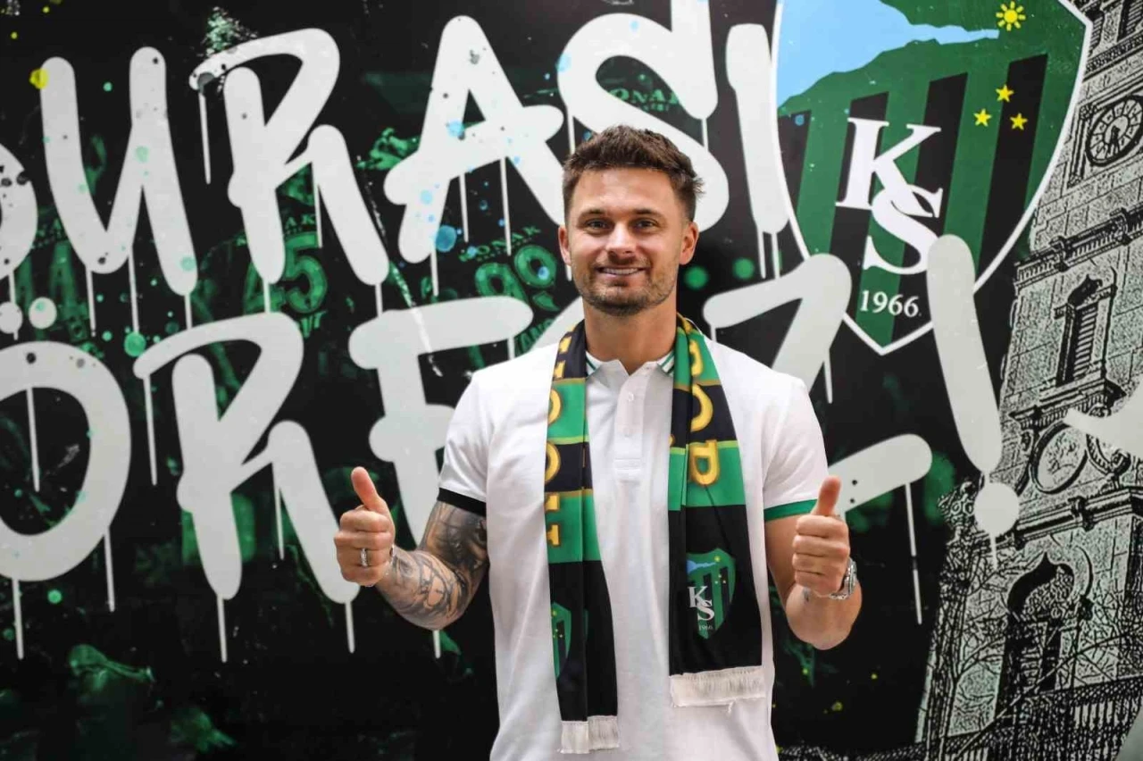 Kocaelispor, Karol Linetty&rsquo;nin s&ouml;zleşmesini uzattı
