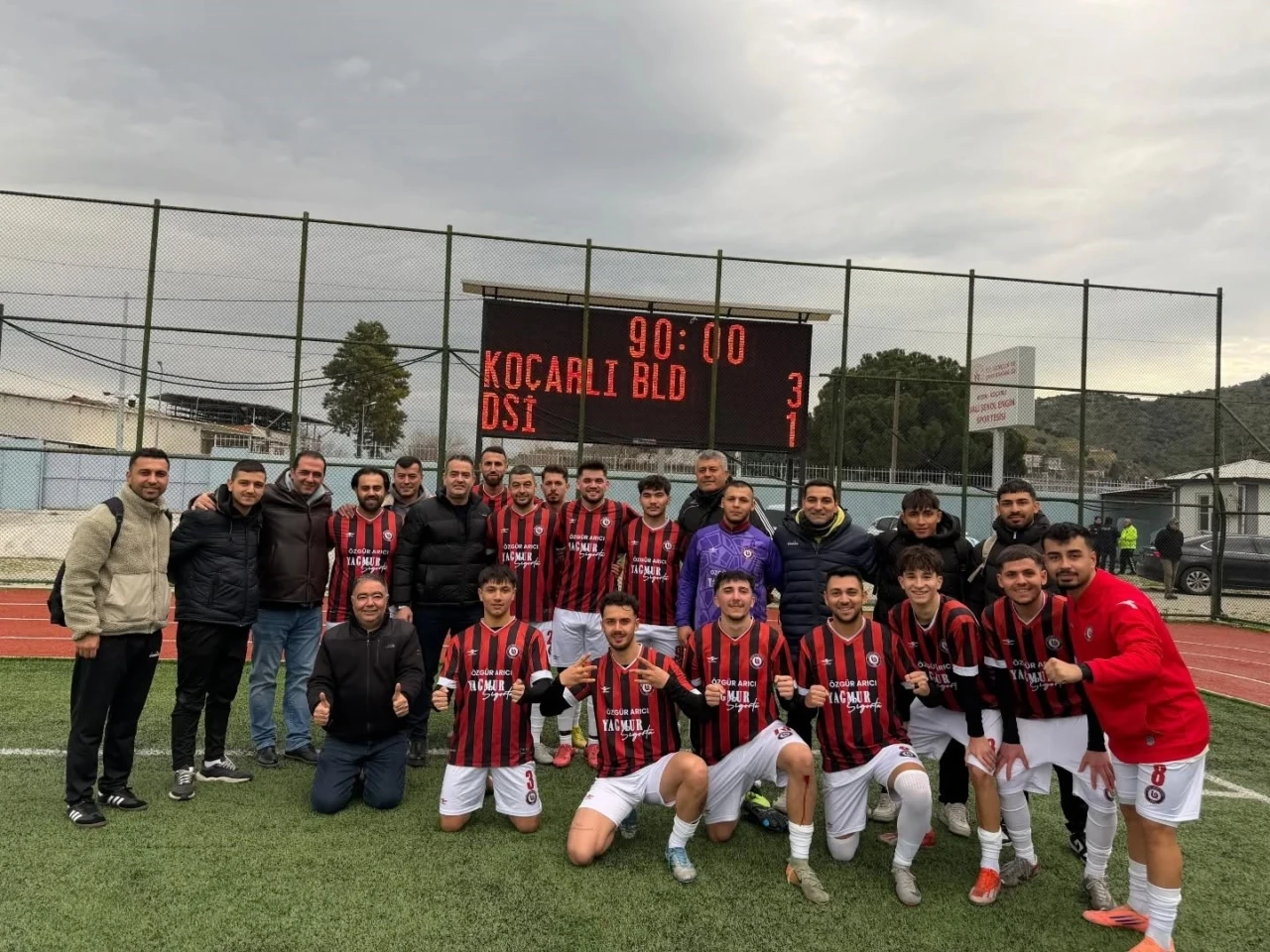Ko&ccedil;arlı Belediyespor 10&rsquo;da 10 yaptı
