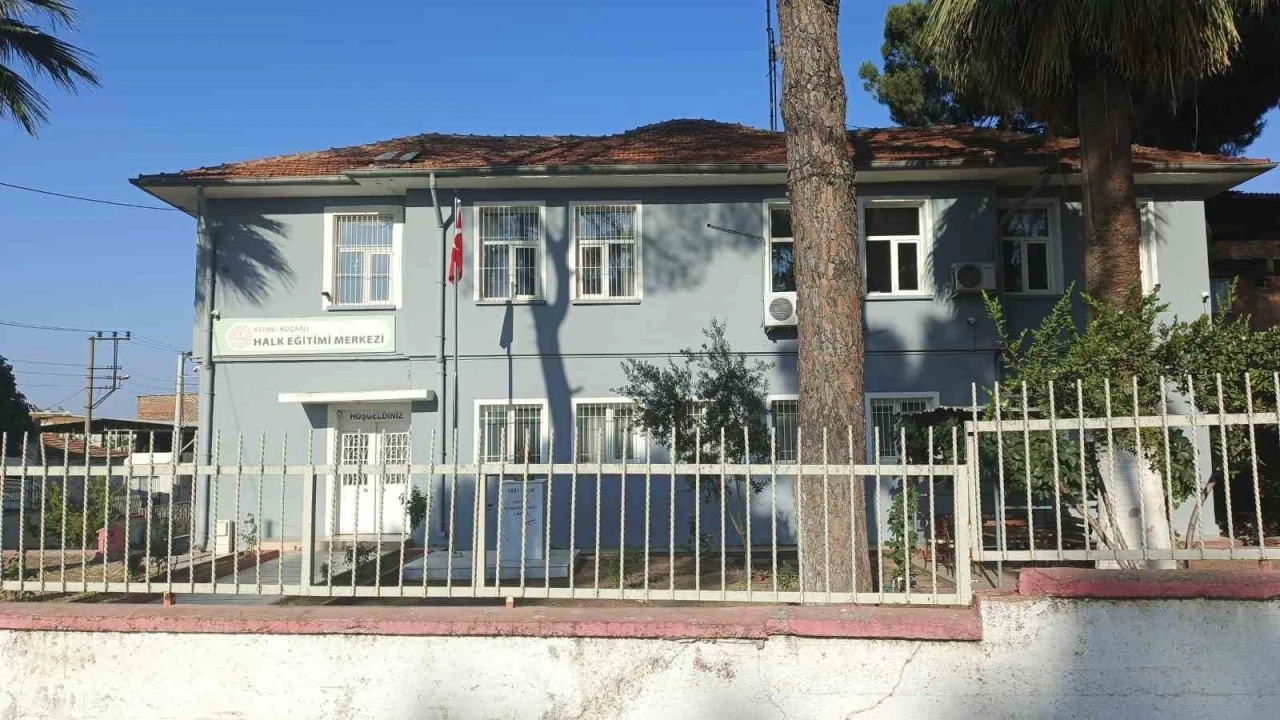 Ko&ccedil;arlı Halk Eğitimi Merkezi&rsquo;nden A&ccedil;ık &Ouml;ğretim kayıt duyurusu
