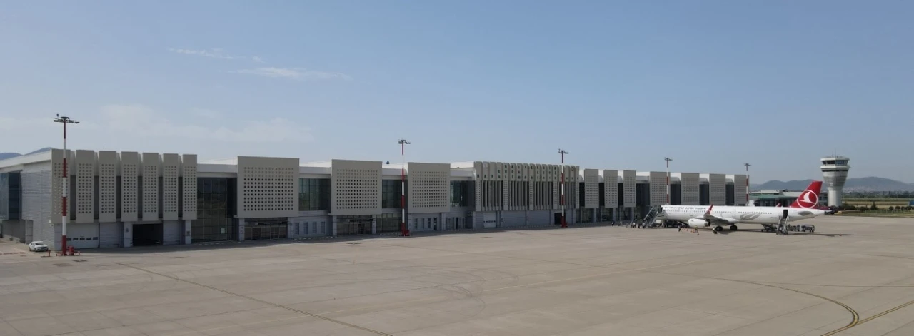 Kocaseyit Havalimanı’nda İstanbul uçuşlarının ardından Ankara ve Almanya’ya direk uçuşlar başlıyor

