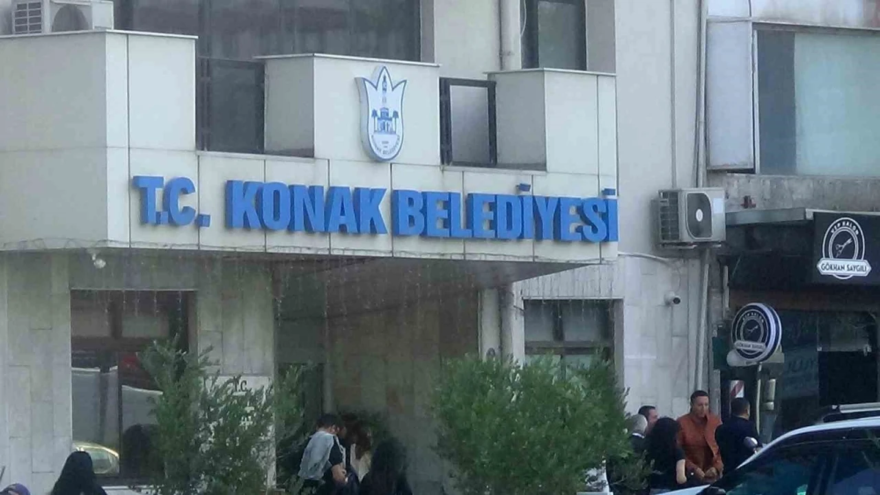 Konak Belediyesine ihaleye fesat karıştırma operasyonu: 4 gözaltı
