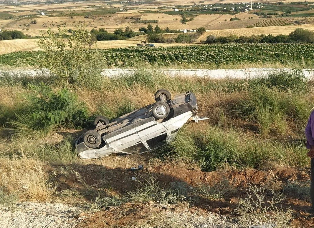 Kontrolden çıkan otomobil takla: 1 yaralı

