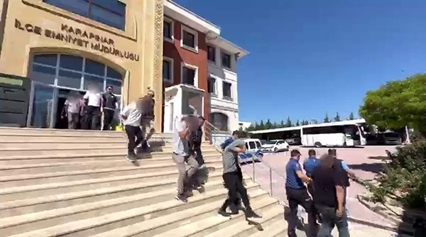 Konya&rsquo;da uyuşturucu tacirlerine operasyon
