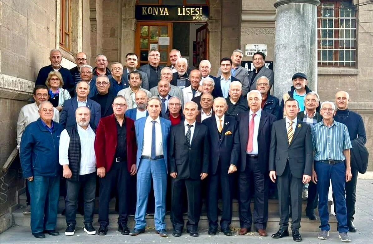 Konya Lisesi Mezunları ve Mensupları Derneği yeni başkanını seçti