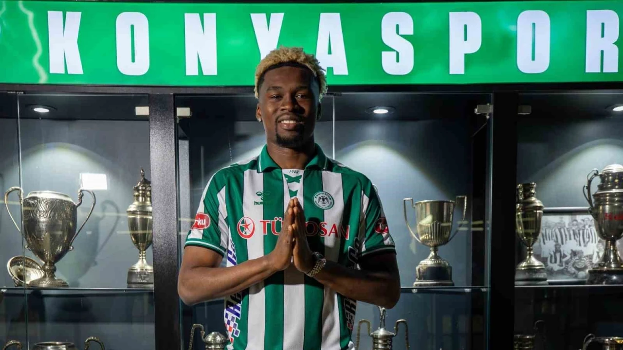 Konyaspor, Adamo Nagalo&rsquo;yu kiraladı
