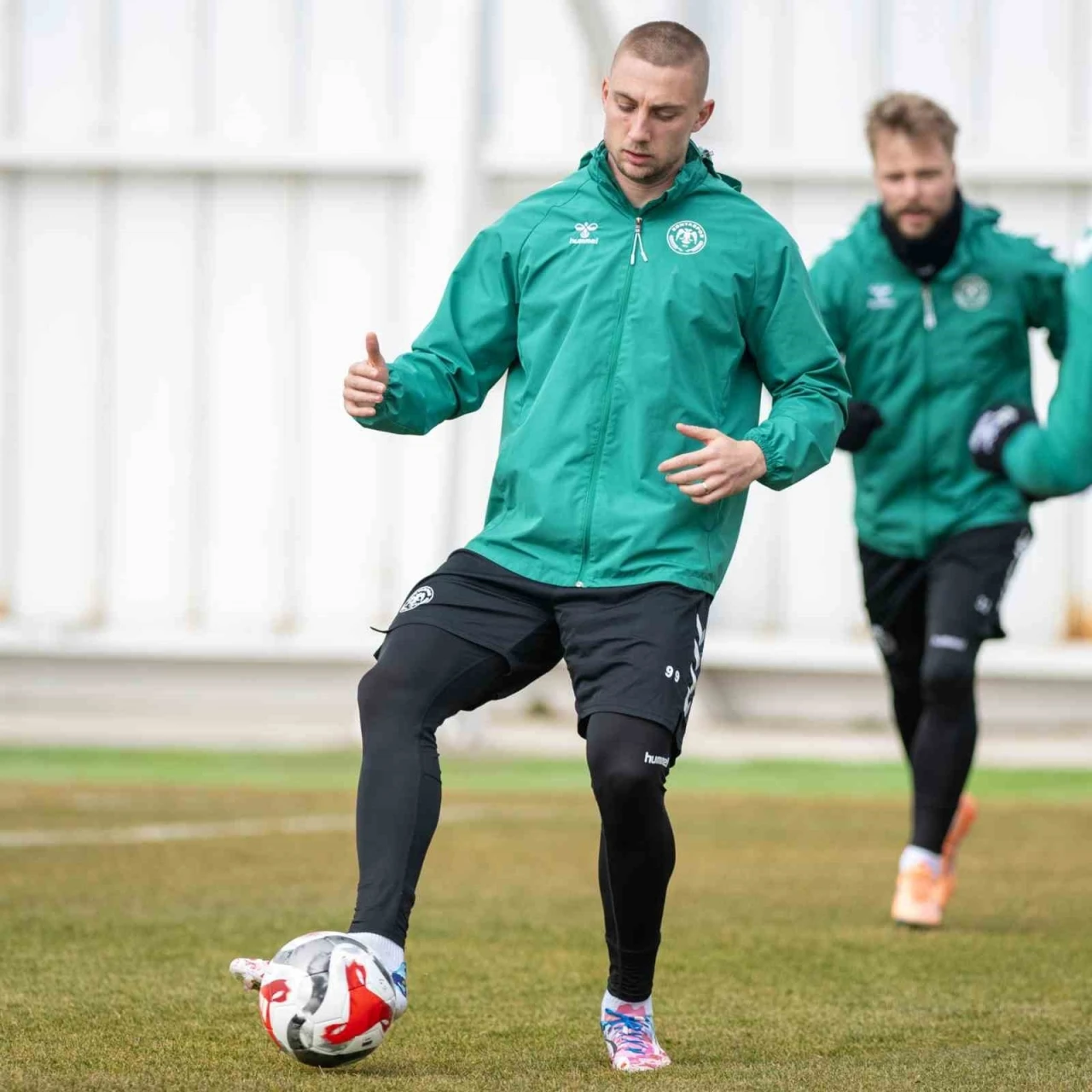 Konyaspor, Beşiktaş ma&ccedil;ının hazırlıklarını s&uuml;rd&uuml;r&uuml;yor
