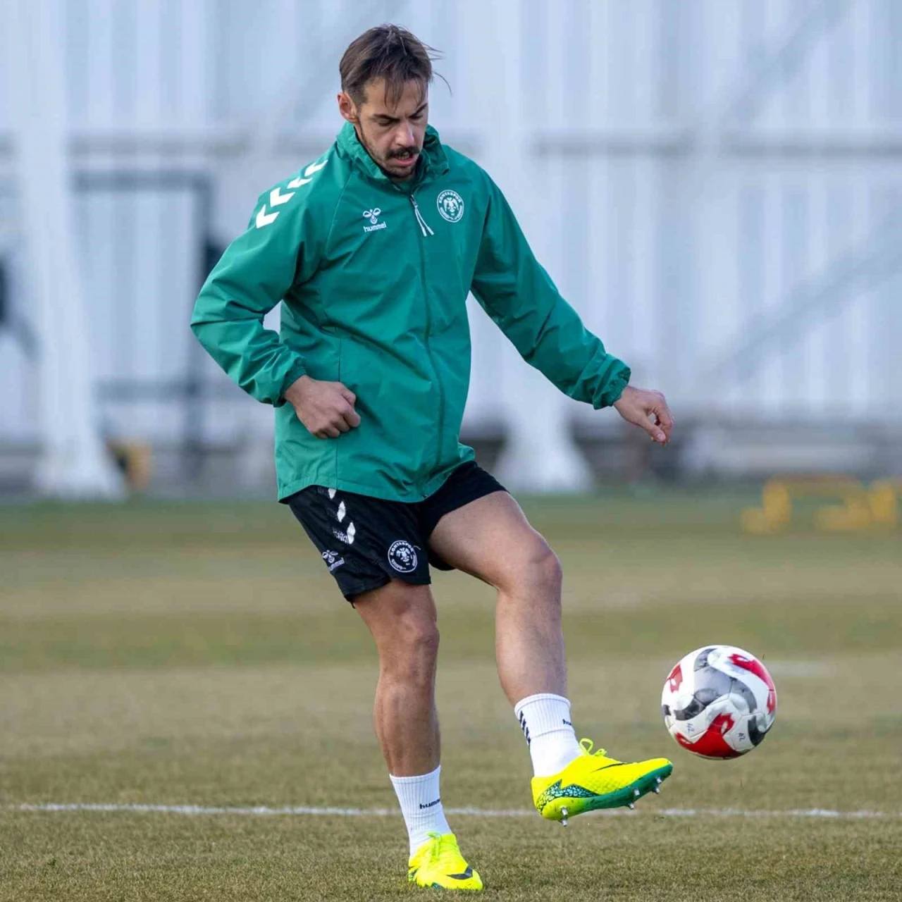 Konyaspor&rsquo;da, Aliağa Futbol Kul&uuml;b&uuml; hazırlıkları devam etti
