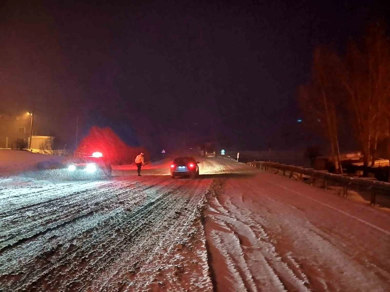 Kop Dağı&rsquo;nda ulaşım kontroll&uuml; sağlanıyor
