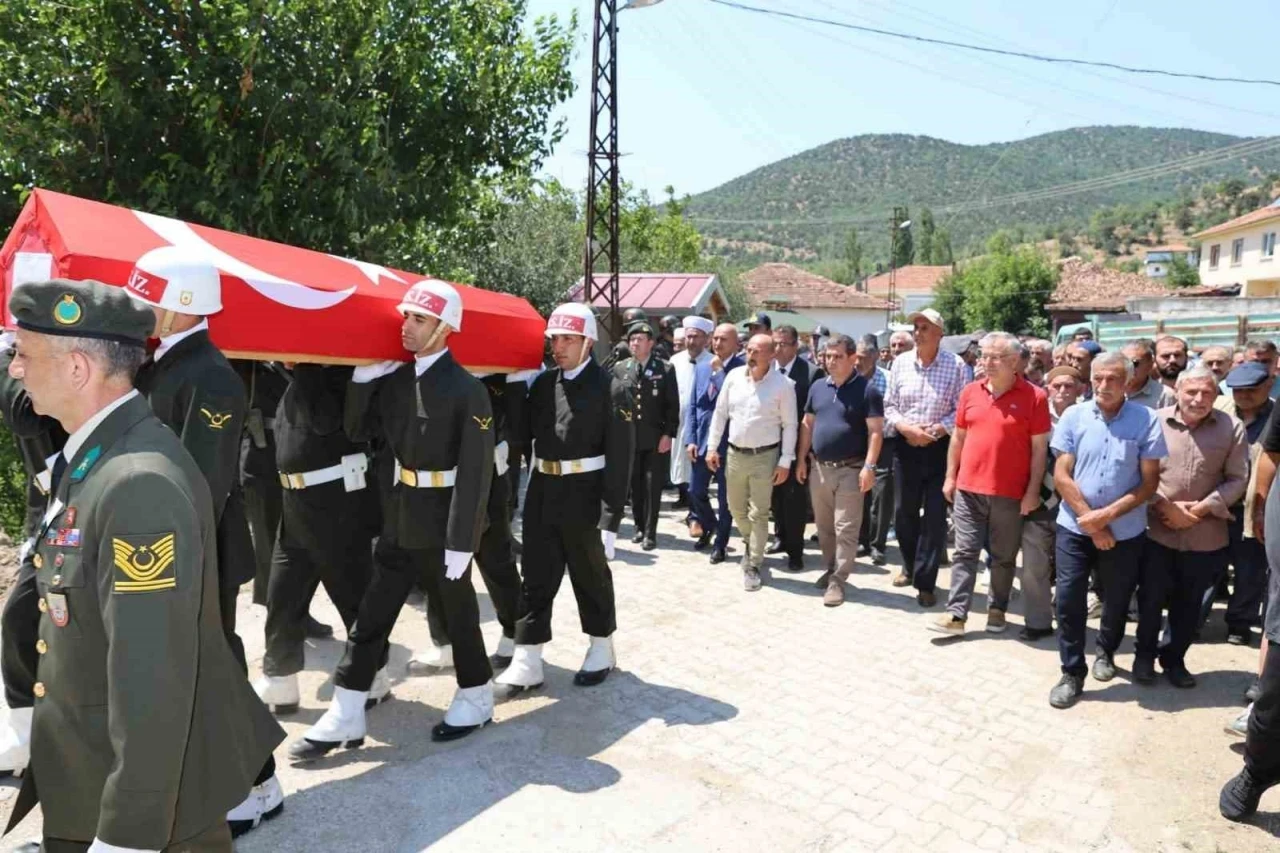 Kore gazisi Hüseyin Yıldırım son yolculuğuna uğurlandı
