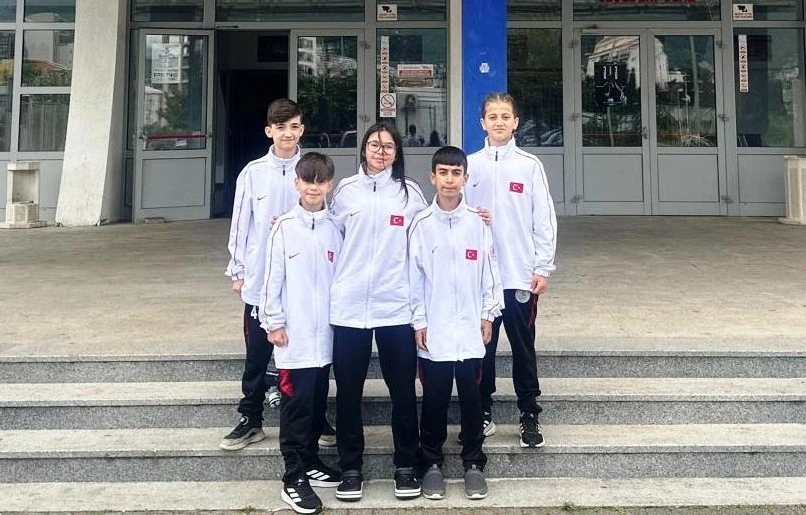 Körfezli genç sporcular 29. Balkan Karate Şampiyonası için Karadağ’da
