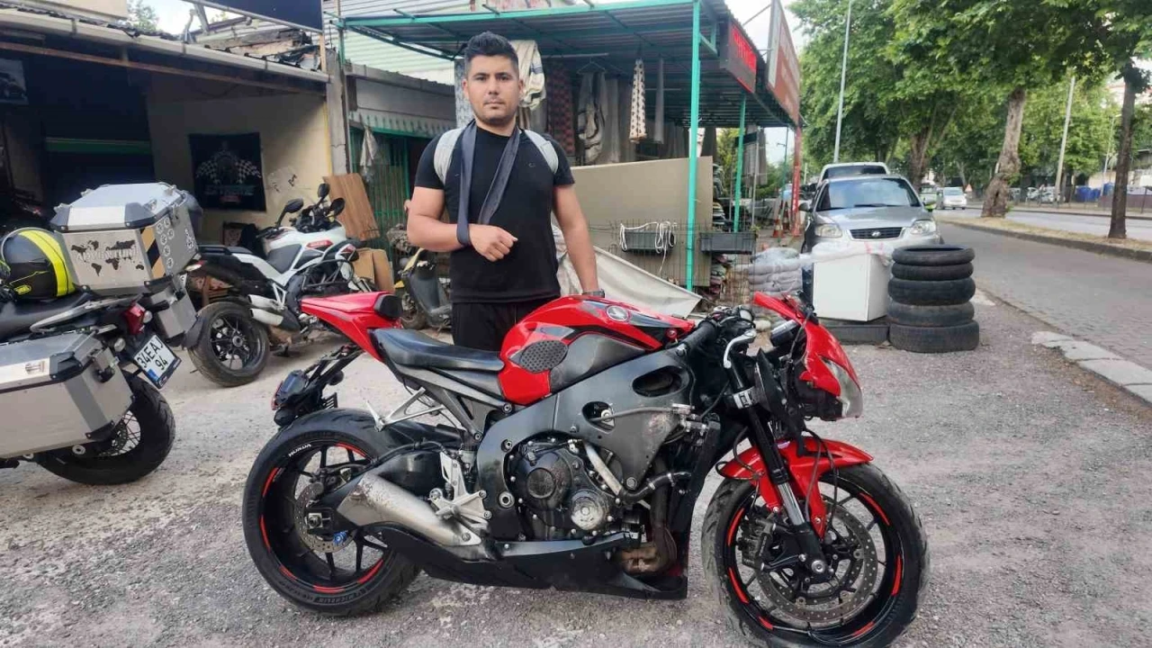 Korkunç kazada hayatlarının şokunu yaşadılar

