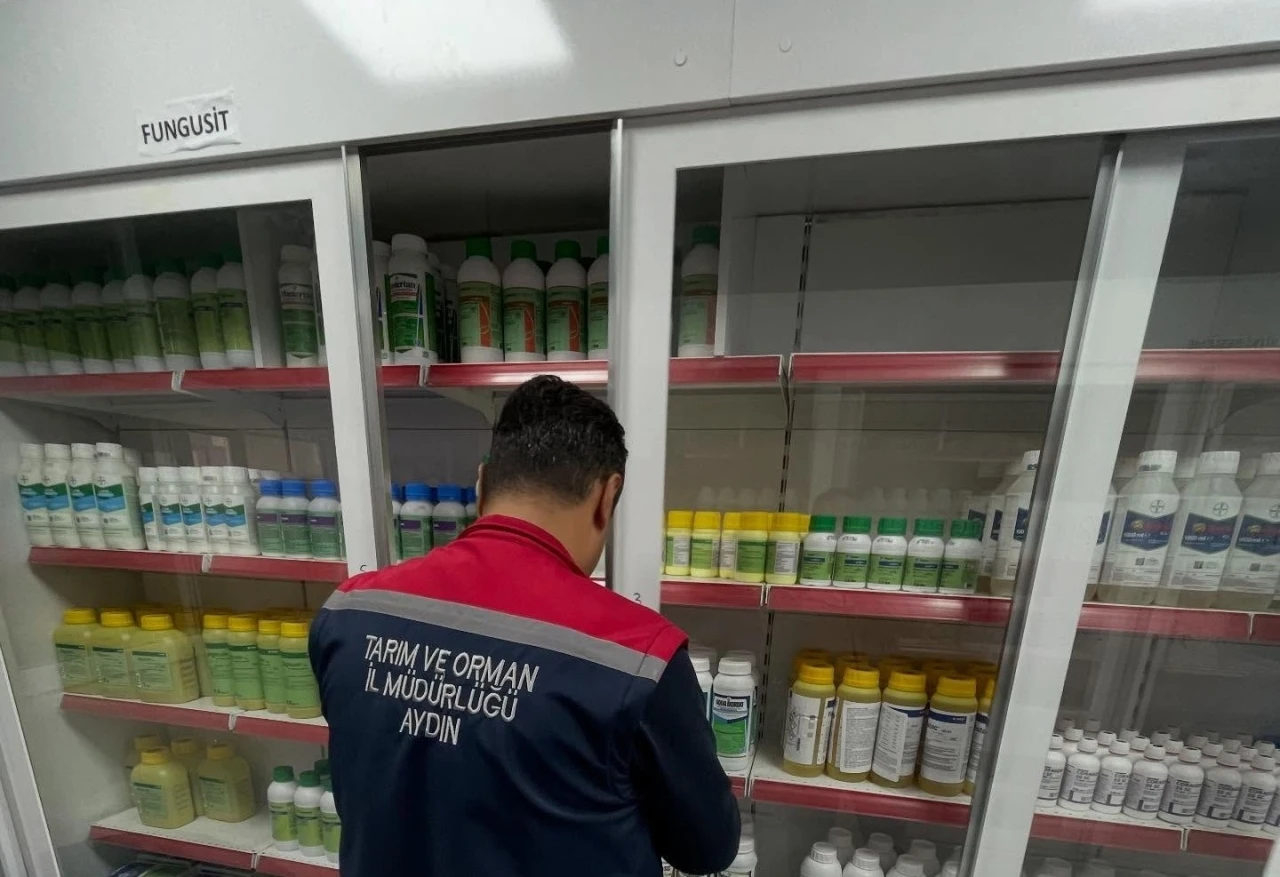 K&ouml;şk&rsquo;te bitki koruma &uuml;r&uuml;n&uuml; satış yerlerine denetim yapıldı
