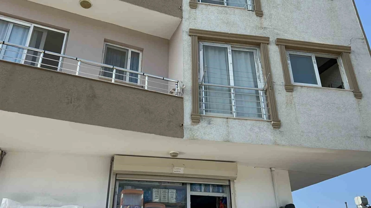 Kötü koku üzerine girilen evde yaşlı adamın cansız bedeniyle karşılaşıldı
