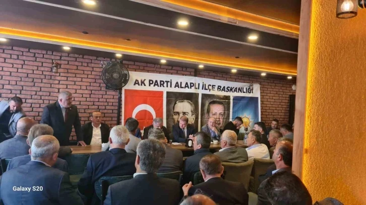 K&ouml;y ve mahalle muhtarlarıyla tanışma toplantısı d&uuml;zenlendi
