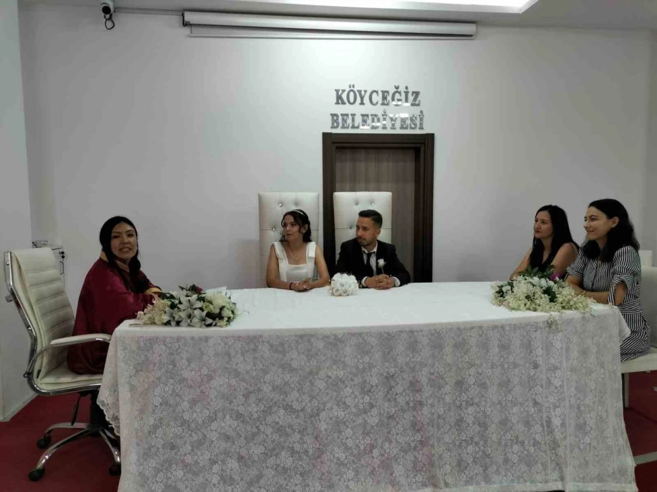 Köyceğiz’de çiftler nikah için yoğunluk oluşturdu
