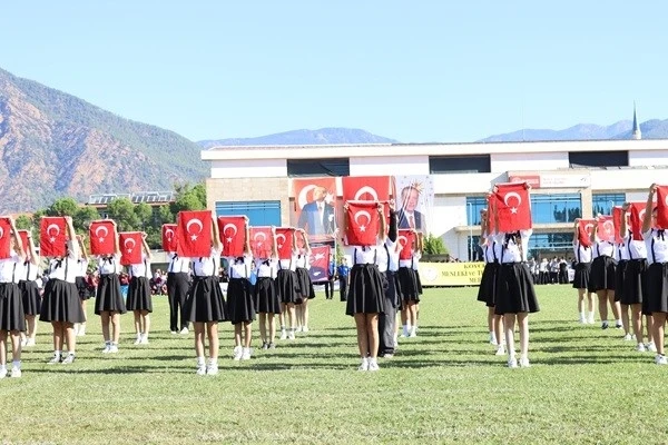 Köyceğiz’de Cumhuriyet Bayramı coşkuyla kutlandı