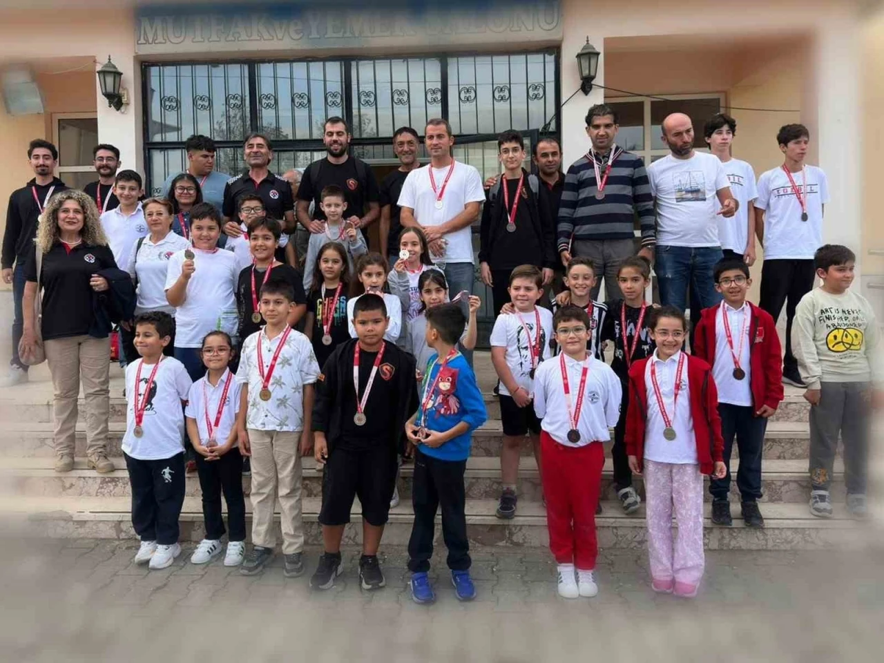 Köyceğiz’de satranç turnuvasında yarıştılar