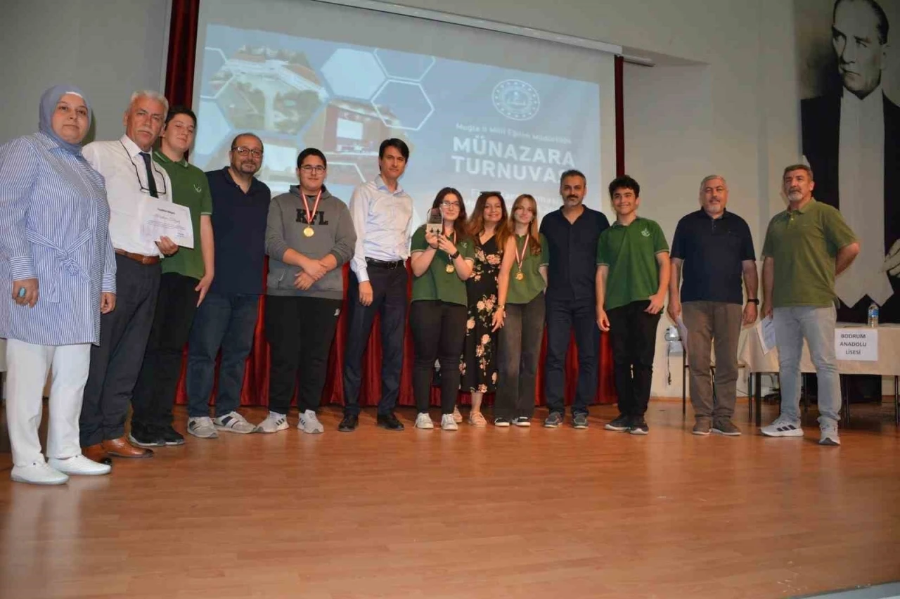 Köyceğiz Fen Lisesi Muğla'da Münazara Şampiyonu!