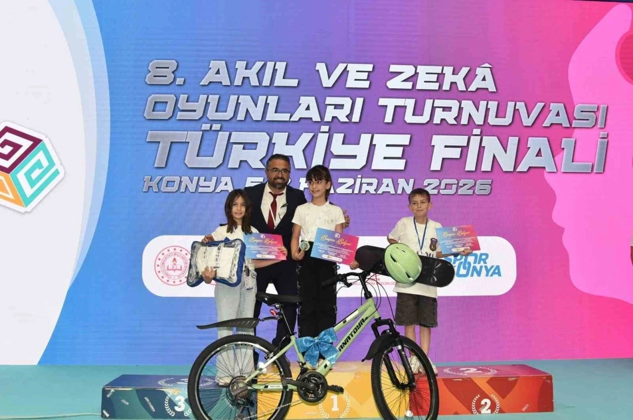 K&ouml;yceğizli &ouml;ğrencilerden T&uuml;rkiye finallerinde gururlandıran başarı
