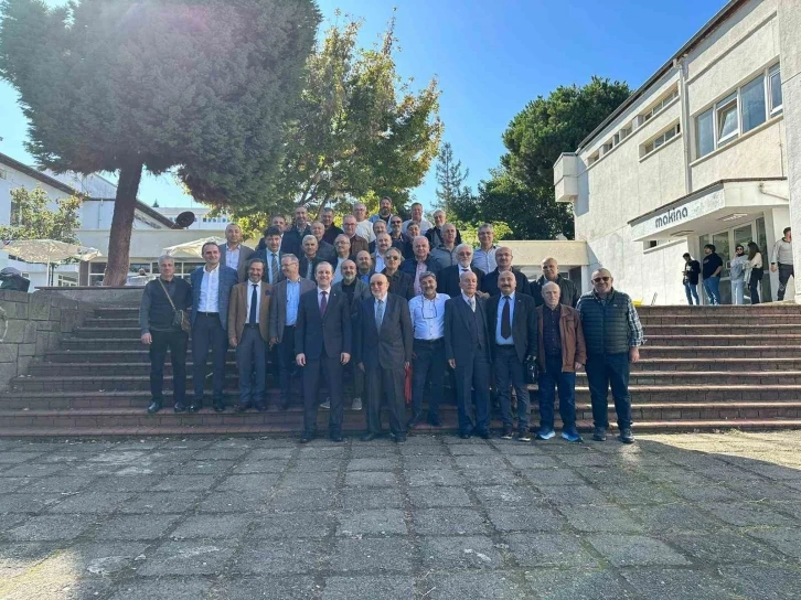 KT&Uuml; Makina B&ouml;l&uuml;m&uuml; 1986 mezunları 41 yıl sonra buluştu
