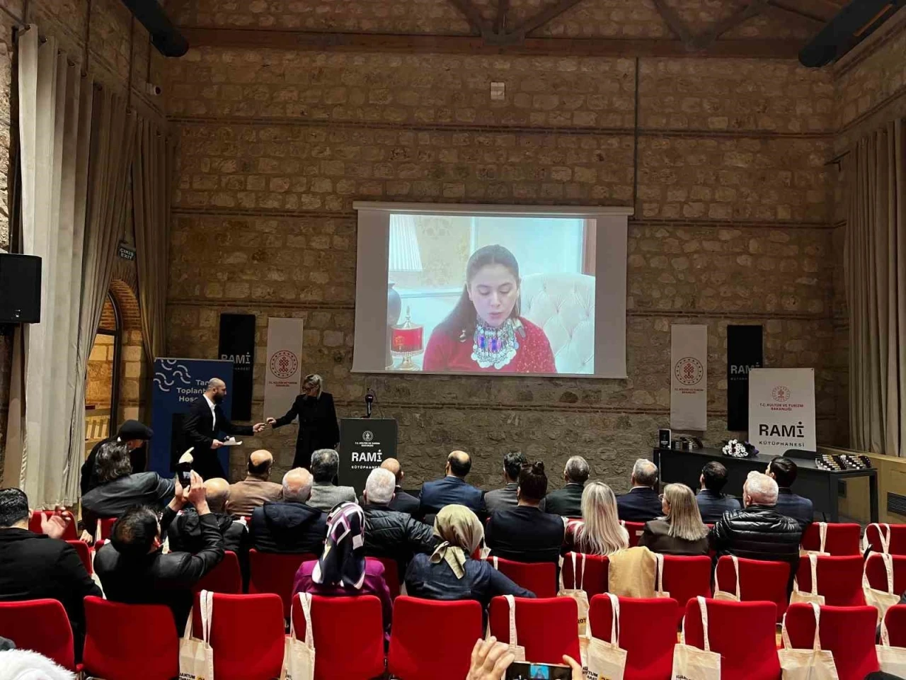 Kuantum İstihbarat 2071 kitabı tanıtıldı
