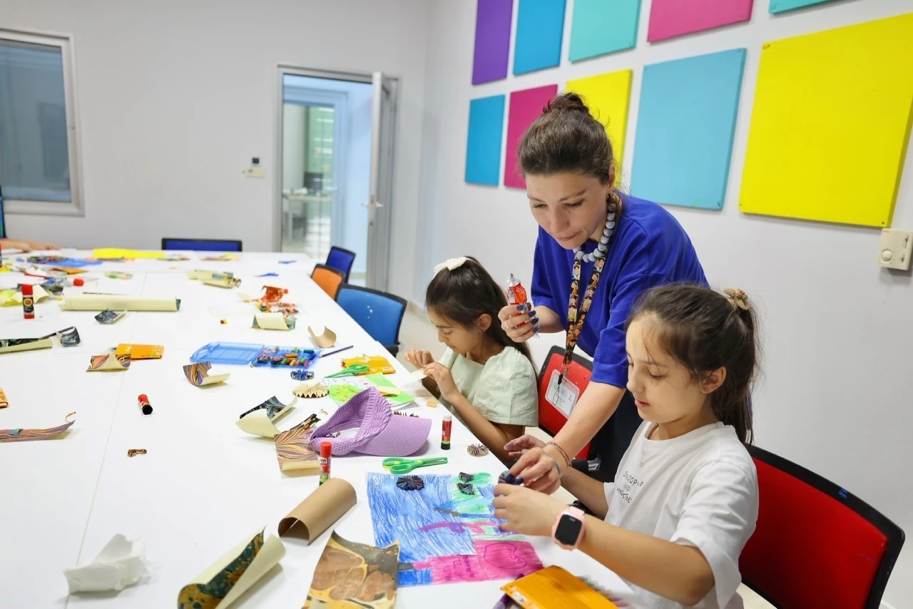 K&uuml;&ccedil;&uuml;k&ccedil;ekmece Belediyesi Yaz Sanat At&ouml;lyelerine başvurular başladı
