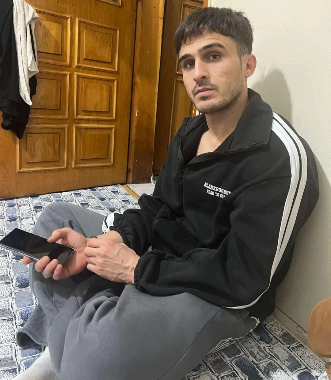 K&uuml;&ccedil;&uuml;k&ccedil;ekmece&rsquo;deki silahlı saldırıda &ouml;lenlerin cenazeleri Adli Tıp Kurumuna getirildi
