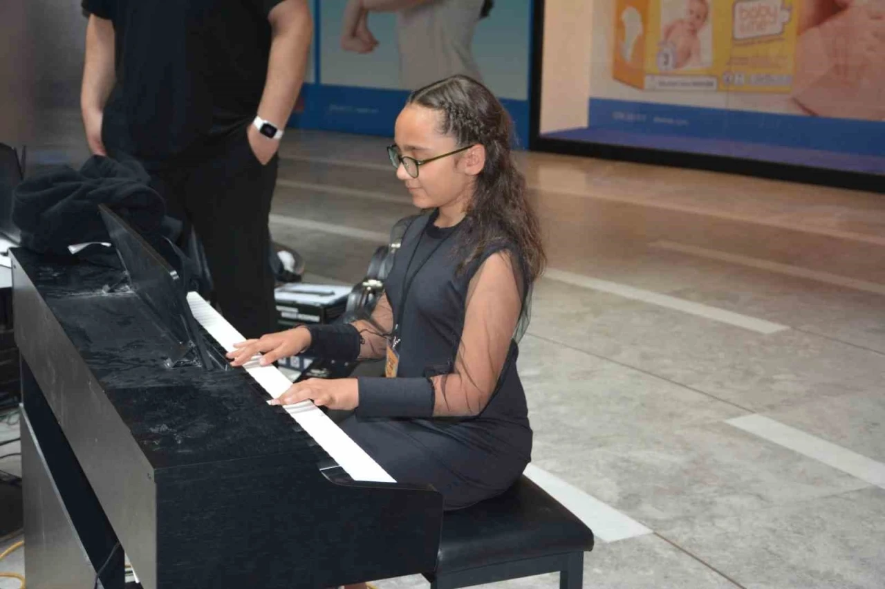 Kültür Şenliği’nde çocuklardan unutulmayacak performans
