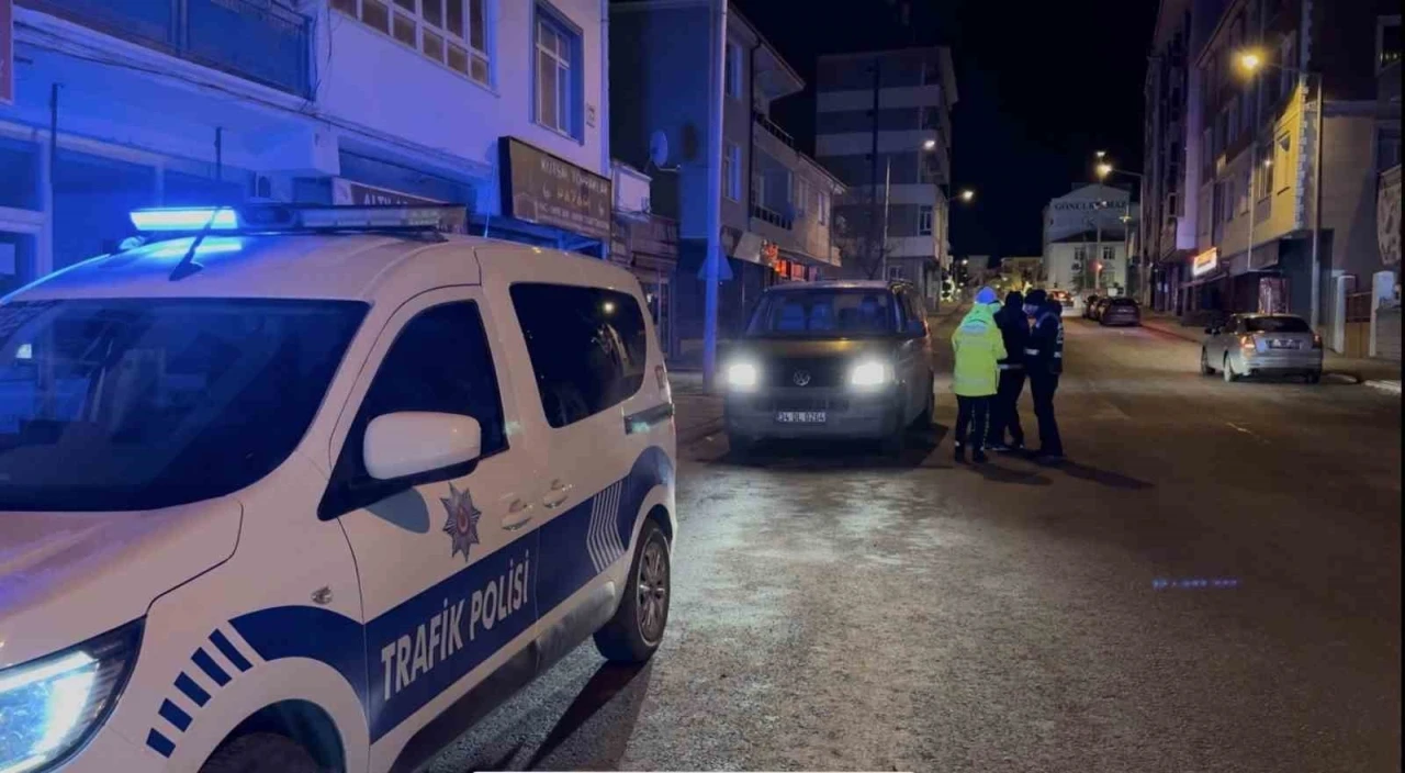 Kulu&rsquo;da denetimlerde 990 kişi tek tek kontrol edildi
