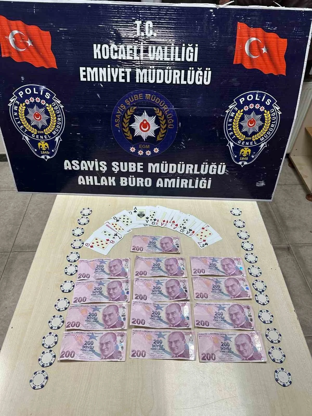 Kumar oynayanlara ceza kesildi
