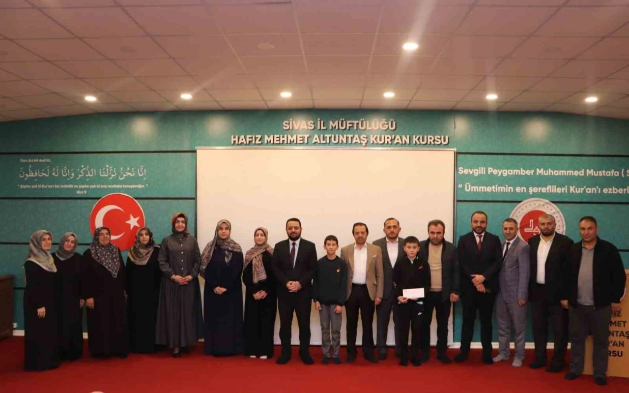 Kur’an bülbülleri ödüllendirildi