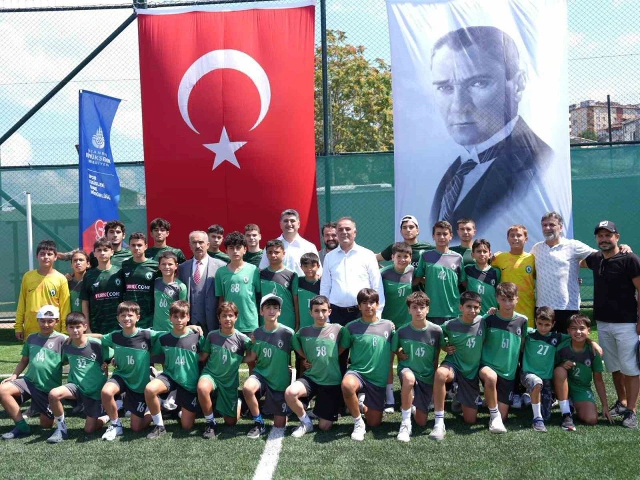 Kurbağalıdere Yaşam Vadisi ve Yenisahra Stadı açıldı
