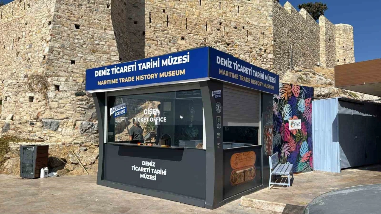 Kuşadası Deniz Ticaret Tarihi Müzesi’ne yoğun ilgi
