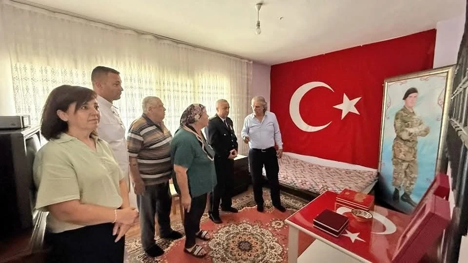 Kuşadası Kaymakamı Keklik’ten yoğun bayram mesaisi
