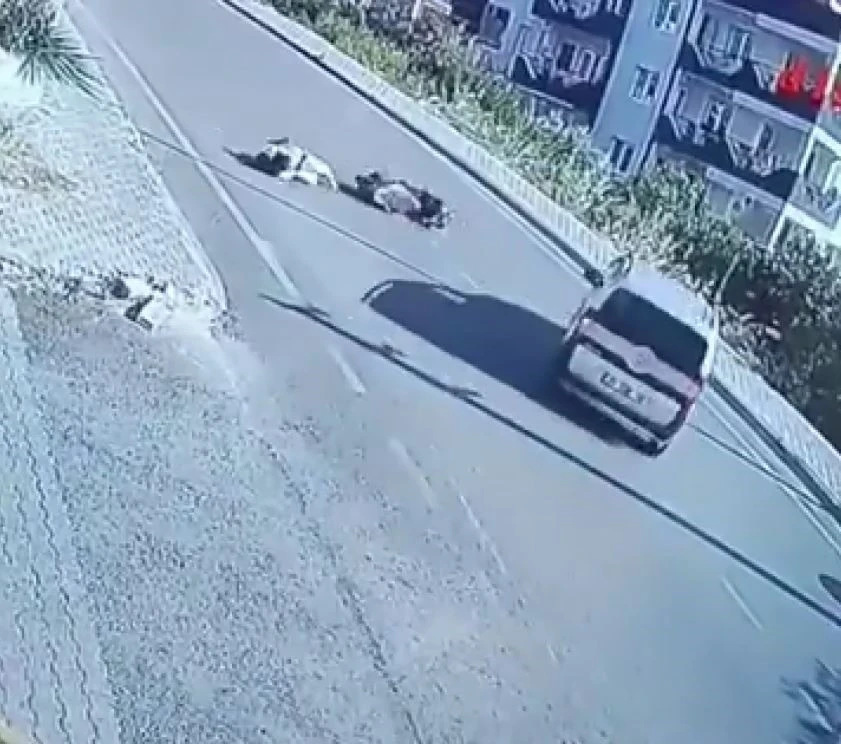 Kuşadası’nda 2 saat arayla aynı yerde ikinci kaza
