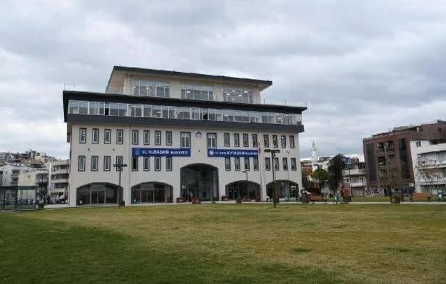 Kuşadası&rsquo;nda etkinlikler iptal edildi
