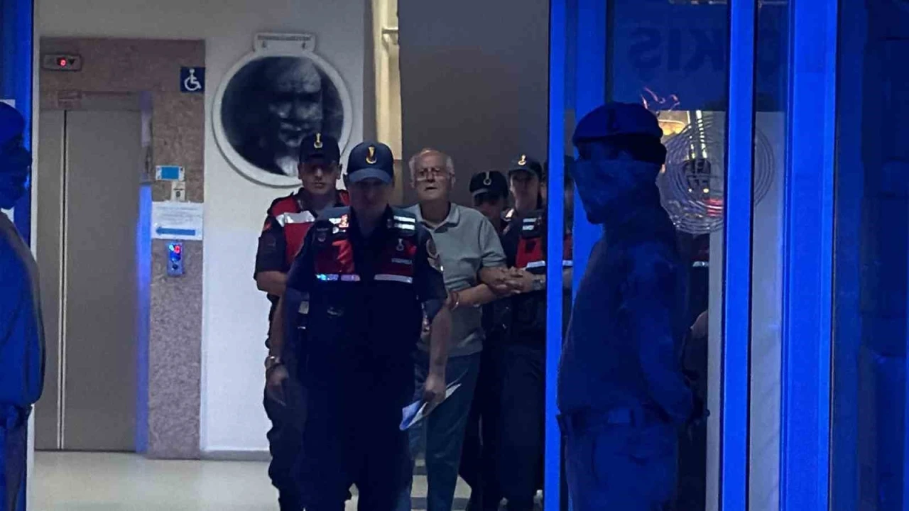 Kuşadası&rsquo;ndaki kooperatif operasyonuna 3 tutuklama
