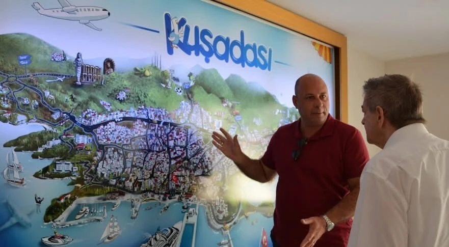 Kuşadası Ticaret Odası&rsquo;nda kardeş şehir buluşması
