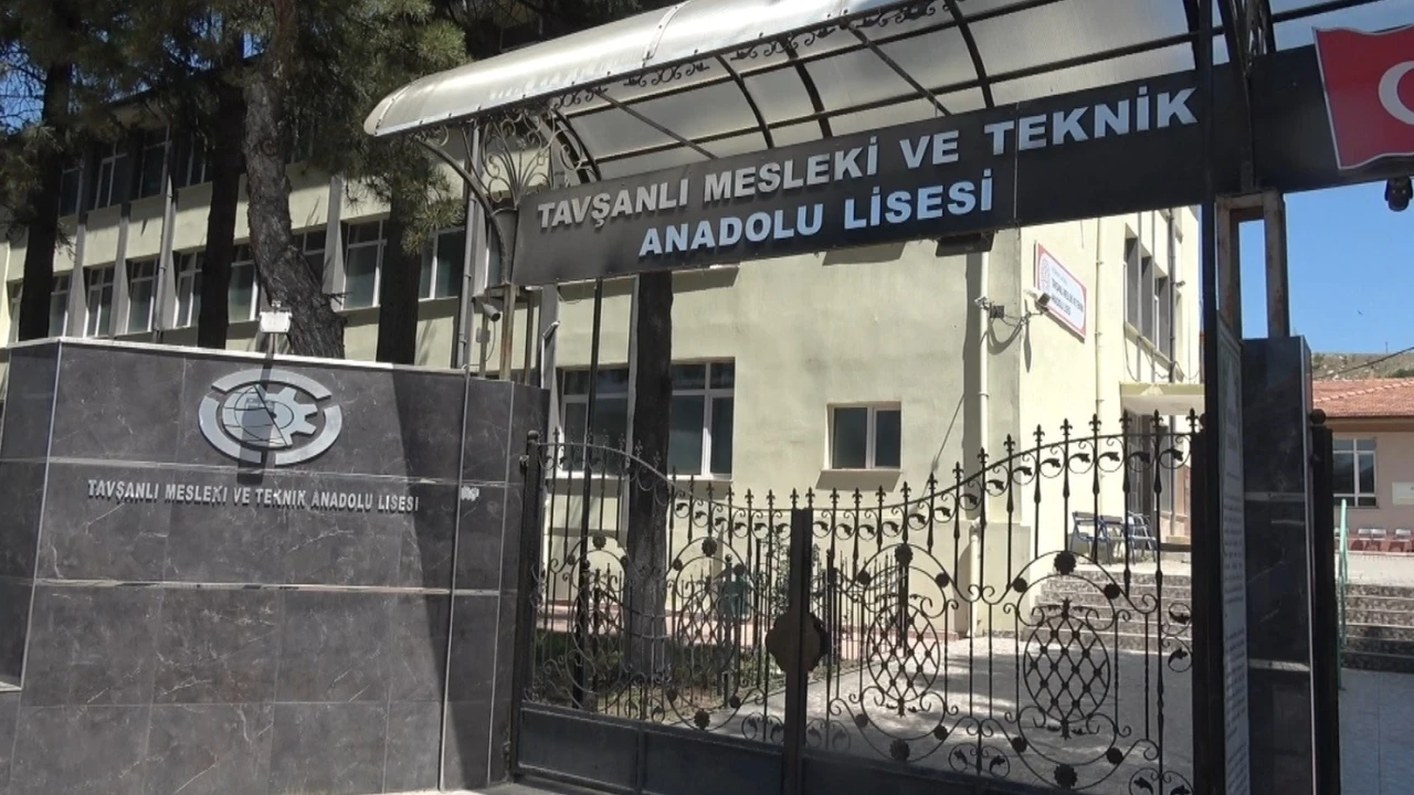 Kütahya’da bir ilk olacak Mesleki Ortaokul Tavşanlı’da açılıyor
