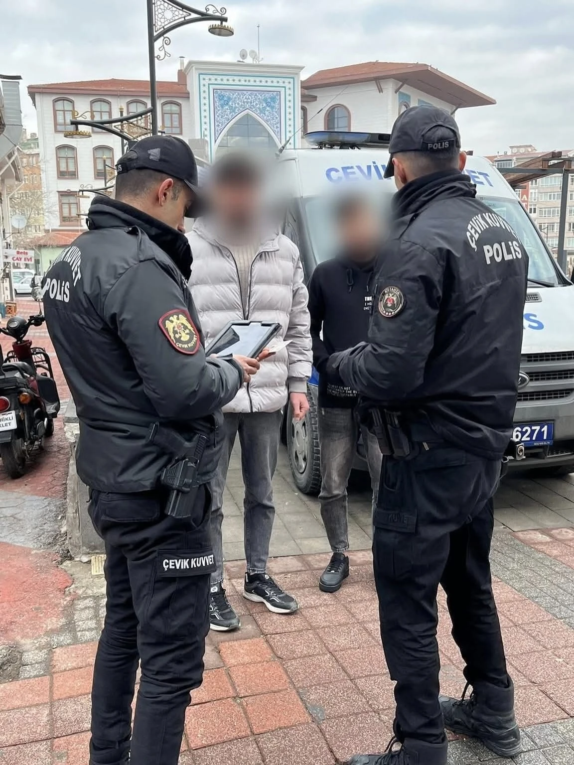 K&uuml;tahya&rsquo;da huzur ve g&uuml;ven uygulaması
